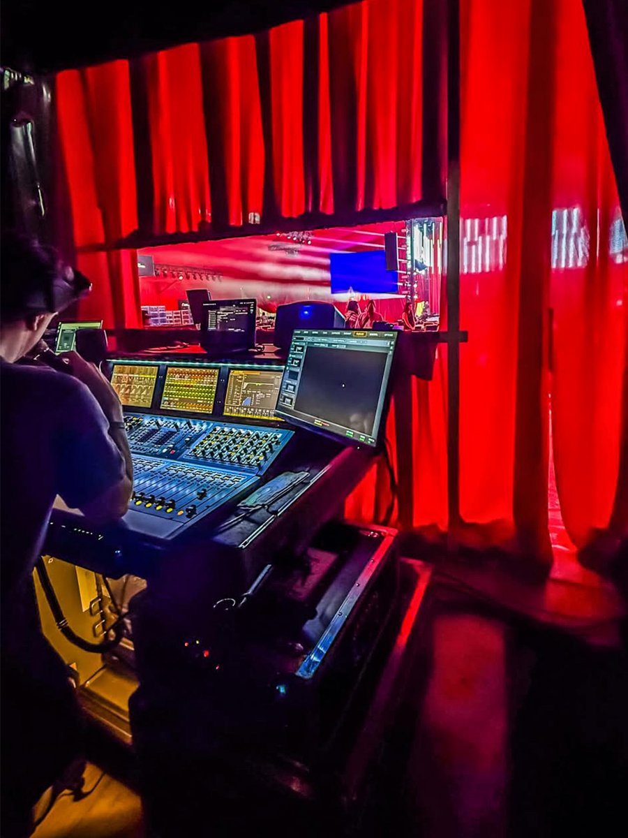 Avid Live Sound tweet media