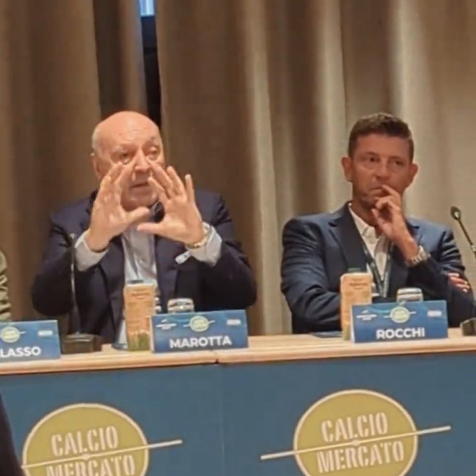 amoresenzafine4's tweet photo. Per capire il sistema #Aia proInter basta andare indietro nel tempo a gennaio 2023

Un Napoli spedito verso lo scudetto, gioca a San Siro una partita arbitrata dal GRADITO #Sozza 

che letteralmente consentì la macelleria 🥩su Kvaratskhelia e Osimhen

Sporchi, ladri e falliti 🚽 https://t.co/Z7SVRmlSWs