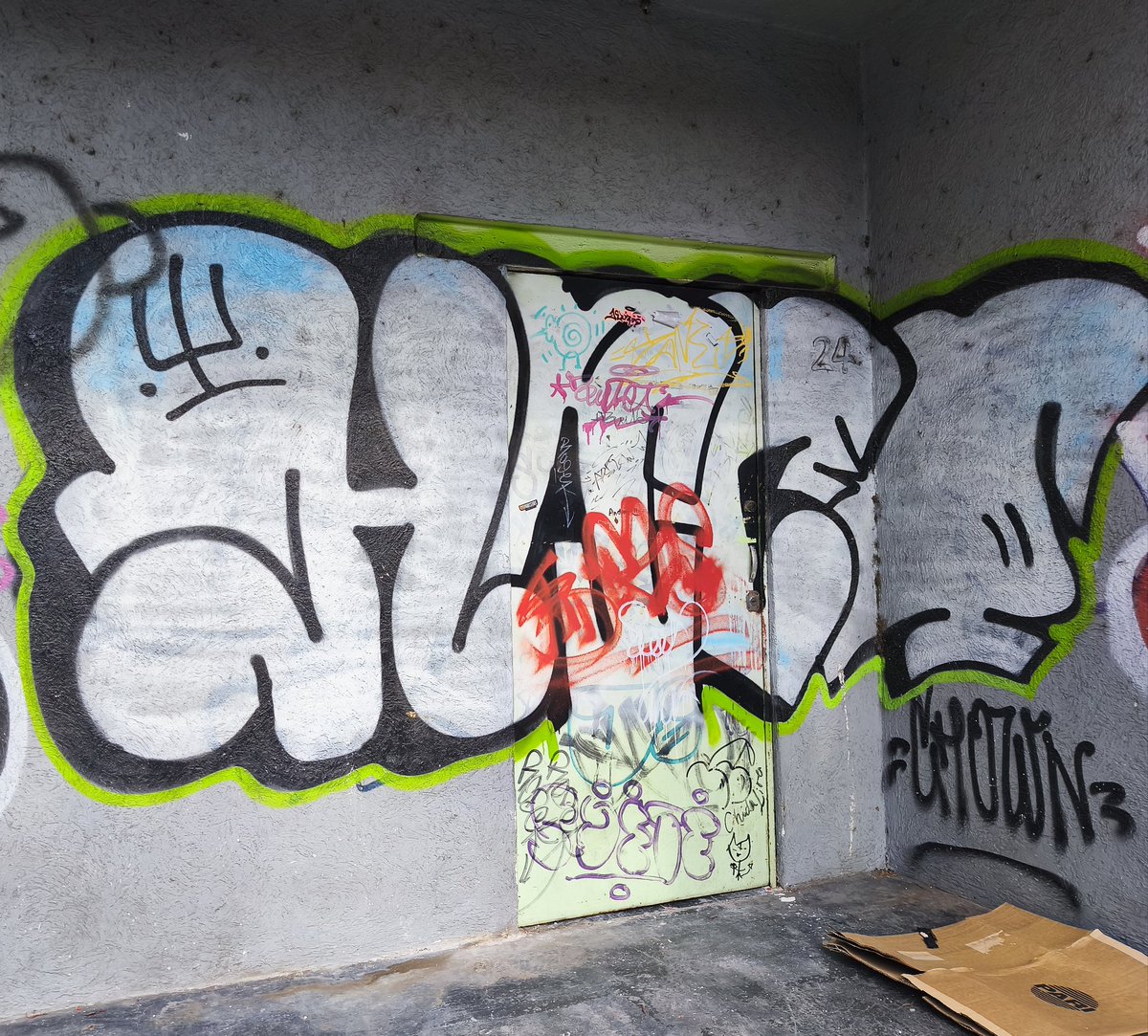 ruben_mx91's tweet photo. #graffiti #streetart #graffitiart #urbanart #cdmx🇲🇽❤️ https://t.co/kVNGAb2eyV