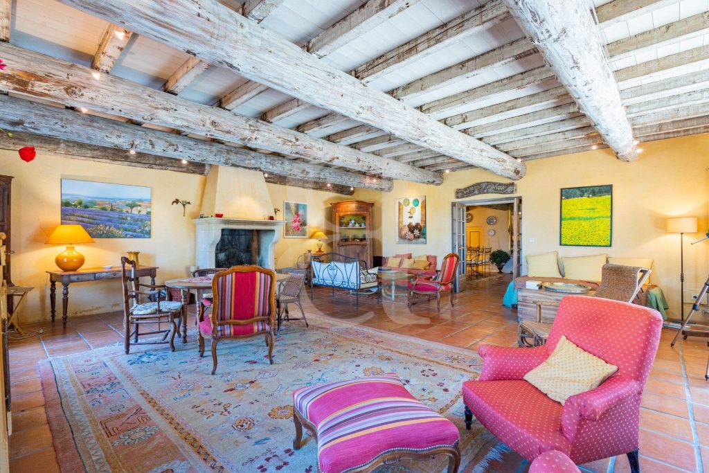 HealeyFox's tweet photo. Remarkable Mas Nestled In The Heart Of A Stunning Wine-Growing Landscape

Provence, Vaucluse, Sainte-Cecile-les-Vignes
€795,000
More Details:
https://t.co/VNUdcOoOwe https://t.co/u6t9cyGVDr