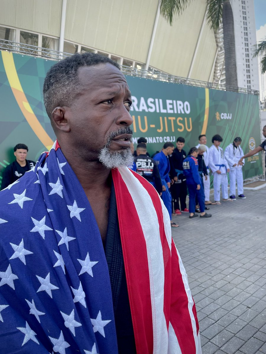 Thunder_06's tweet photo. 2026 IBJJF Brasileiro Competition! https://t.co/4bRCjw6VrR