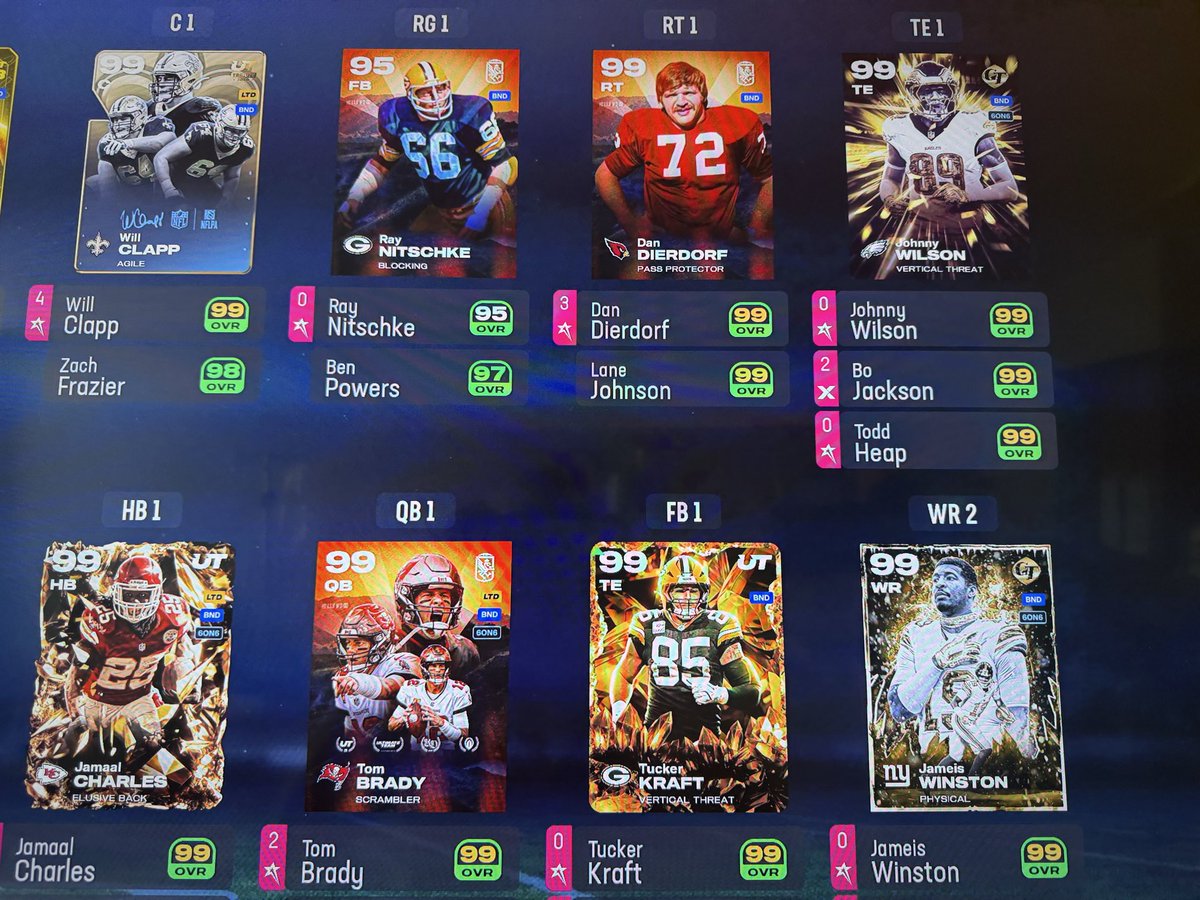 gotkuhned's tweet photo. They all have vanguard how toxic is this? @Zirksee @Scomo843 @itsdomyoutube https://t.co/37C4s5vQ6F