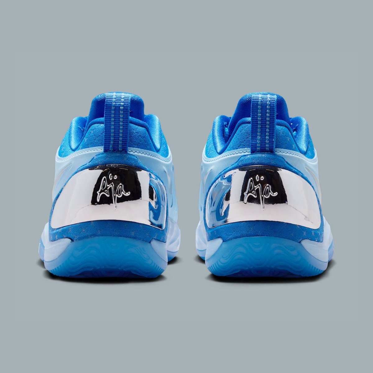 SBDetroit's tweet photo. OFFICIAL PHOTOS: Nike A'Two "Still Loading" 💎 (GS pictured)

RELEASE INFO:  https://t.co/l0ad2gr9aC https://t.co/tNLNTE4iwE