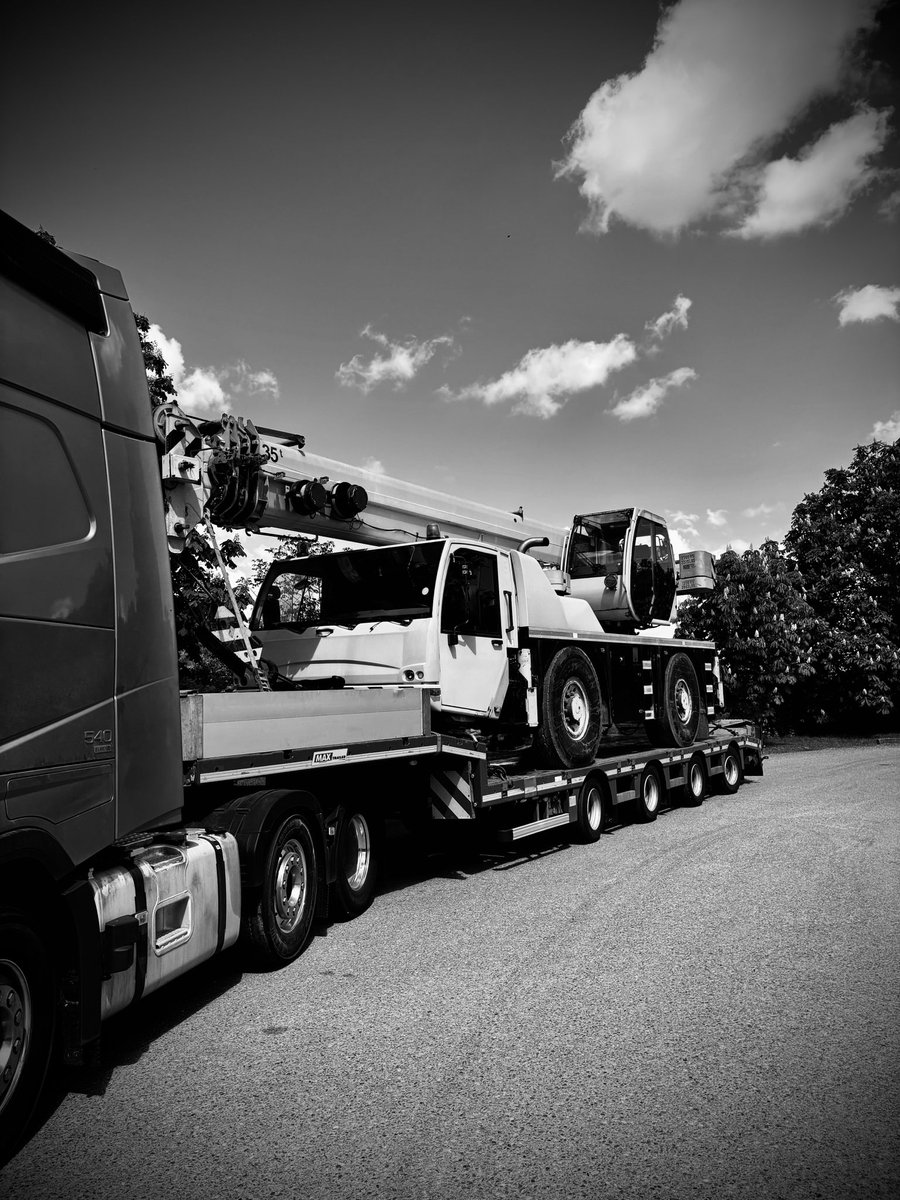 TaurusCranes's tweet photo. SOLD. Our 2004 Terex AC35L is on its way to its new owners. See what cranes we currently have available here https://t.co/cGkuzXXrq0 @tadano.cranes @liebherrmobilecranes @manitowoc_cranes @klaas_alukranbau @kato_works_official @boeckermaschinenwerke @terexcranes  #cranesforsale https://t.co/G5a2vssS0u