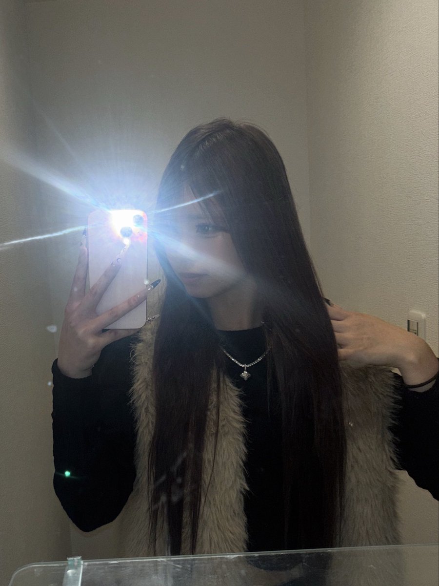 hime__3232's tweet photo. 大人ぽくなったでしょー✨ https://t.co/YGx1F71GUU