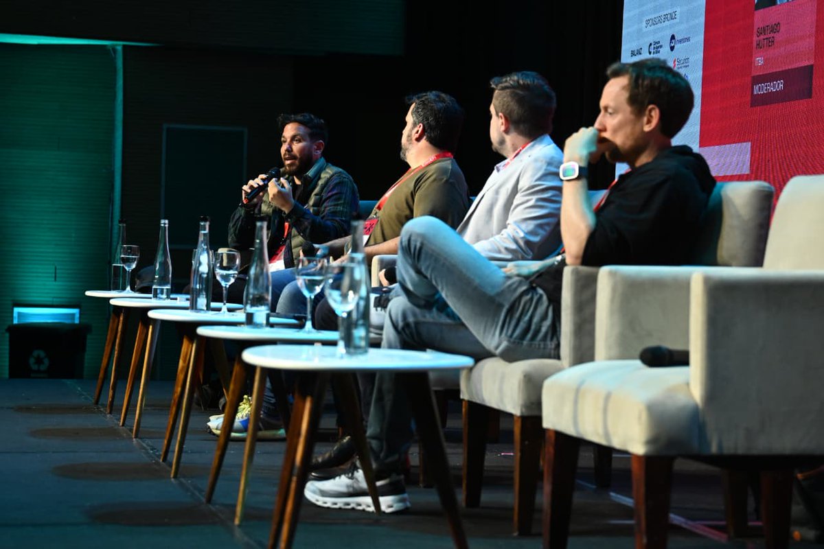 NewtopiaVC's tweet photo. Sacha Spitz, Managing Partner at Newtopia, joined the “Innovation &amp; Technology” panel at Expo EFI Argentina.

👉🏻 His read: 2021 was the anomaly. The market normalized. Discipline is back.

And LATAM’s opportunity remains wide open.

#NewtopiaVC https://t.co/W71iWHrdvW