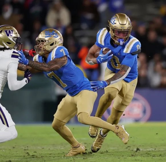 colt_inman2009's tweet photo. After a great conversation with @CoachAJSteward, I’m honored to earn an offer from UCLA! @Red_Zone75 @Tonyrazz03 @UCLAFootball @CarringtonBeck https://t.co/B5c3cKRRkt