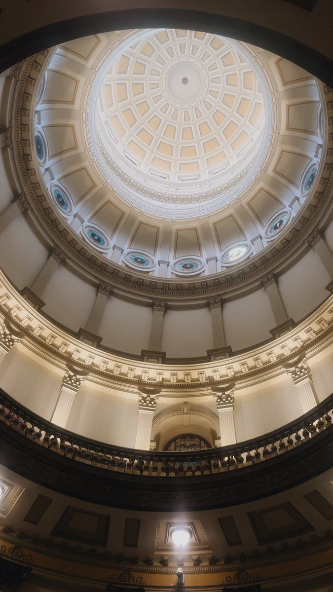 brynnderson's tweet photo. Colorado State Capitol https://t.co/GxBjmVbyhC