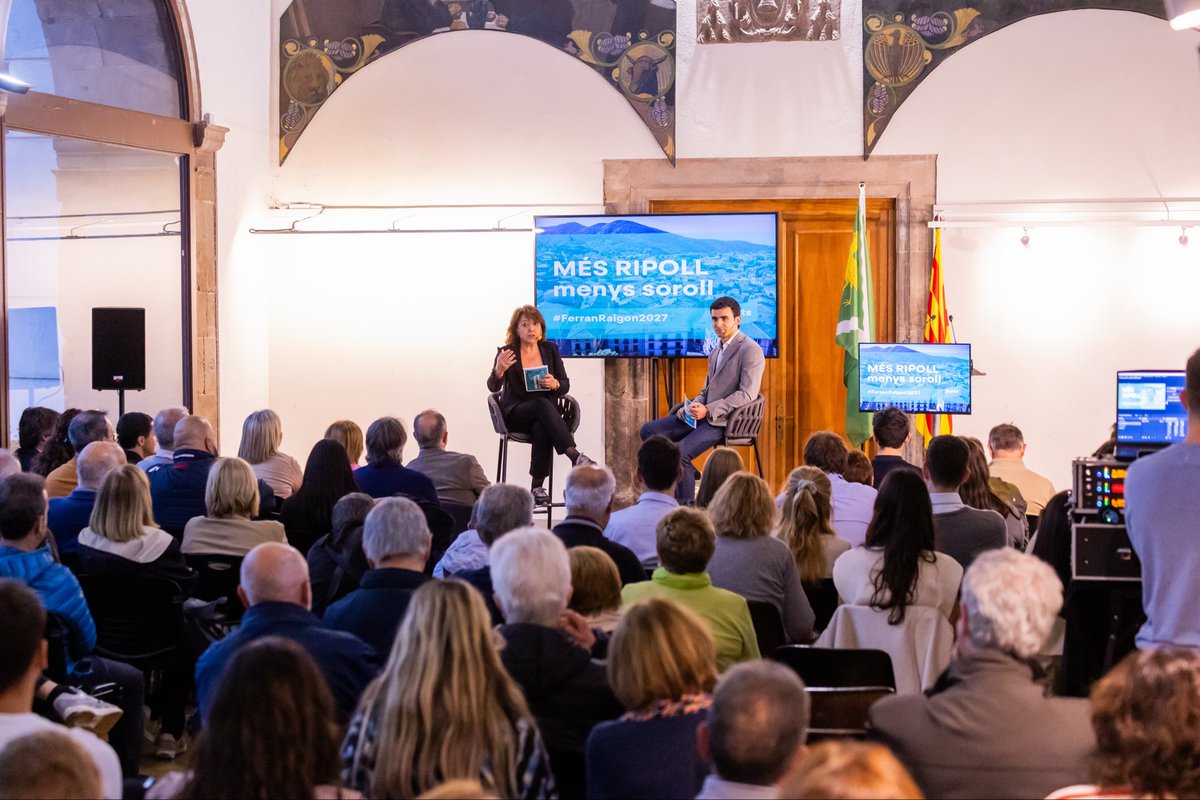 agusti_aleix's tweet photo. En Ferran Raigon és un exemple de passió i estima per Ripoll. És bona persona, pencaire i amb una gran vocació de servei públic, cosa que en política i a Ripoll no ho pot dir tothom.

És l’alcalde que Ripoll mereix. Endavant i a totes, Ferran! A la @JNCatalunya estem amb tu! https://t.co/vAuYfqb6c6