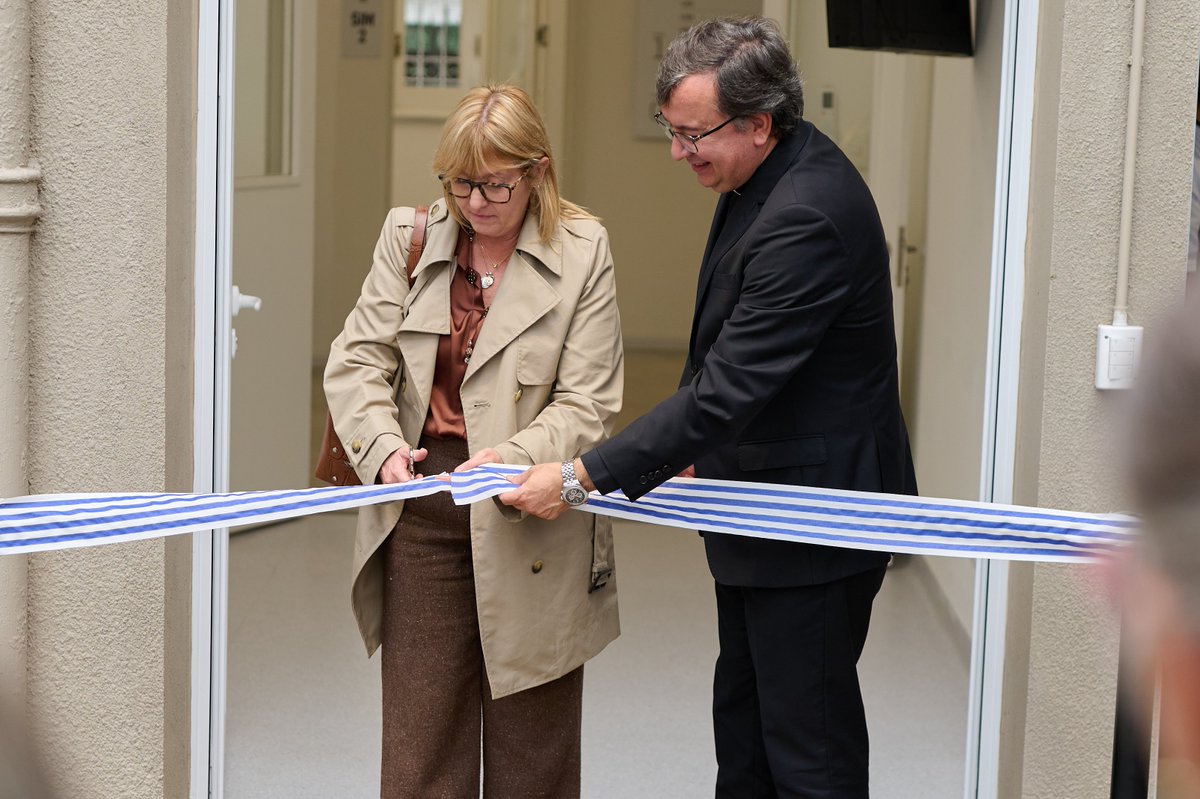 UCUoficial's tweet photo. ¡Inauguramos nuestro nuevo Centro de Simulación Clínica! 🥳

Este espacio académico está orientado a fortalecer la formación de profesionales de la salud a través de experiencias de aprendizaje en entornos seguros y controlados. https://t.co/Sjf9NmGdON
