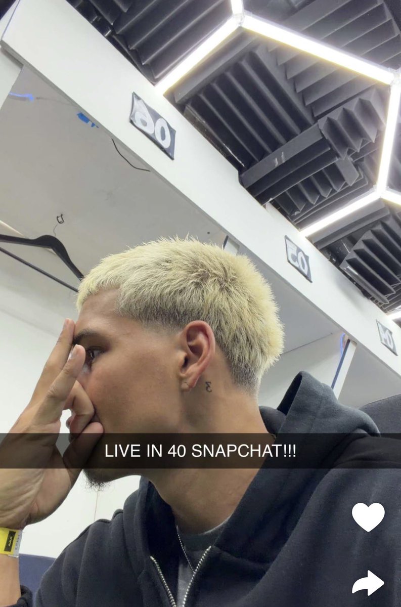delict 🏌 tweet media