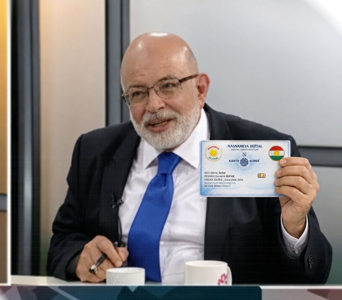 rojtevkurdi's tweet photo. Em ji sîyasetmedar û rûspîyê Kurd, Birêz Serhat re serkeftinê dixwazin.
Hebûna me bi nasnameye me ve girêdayî ye!

@SerhatBucak6

https://t.co/BpHYDtLRiQ

#Kurdistan #blockchainkurds #digitalID https://t.co/ukS6gcP1cE