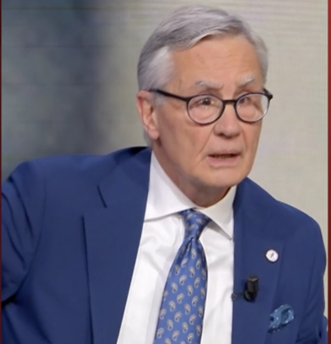 IO NON C'ERO
IO NON C'ERO
IO NON C'ERO

Lui e Cassese "non ci sono mai stati"

#Garlasco #ore14sera