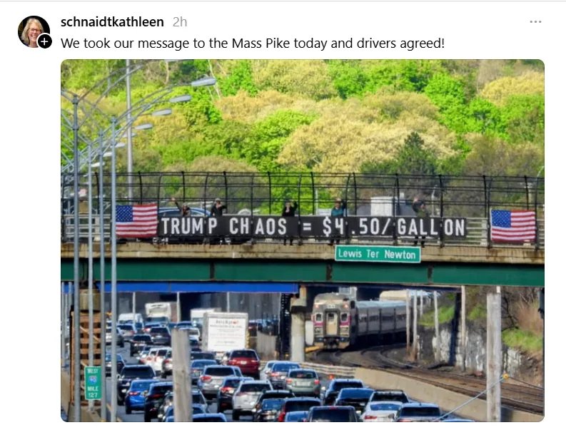 TASWCM_TIM's tweet photo. #trumpsgascrisis 
https://t.co/hz47xy4Bfb https://t.co/HDCY7QlNWh