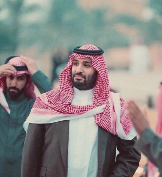 " نفسك أنا مغرور يا طير شيهان 
يصعب طيور الرخوم توقف قبالي “