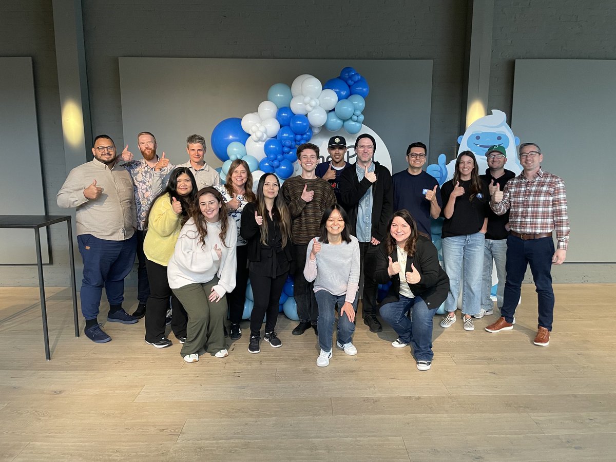 ShopPad's tweet photo. SUMMIT 8 - SEATTLE 💙

An invigorating, inspiring, and memorable trip for the ShopPad team. Seattle was the best backdrop for a week of hard work and exciting exploration. More to come!

#ShopPad #Summit #Seattle #teambonding #remote https://t.co/VbAhOuXuHC
