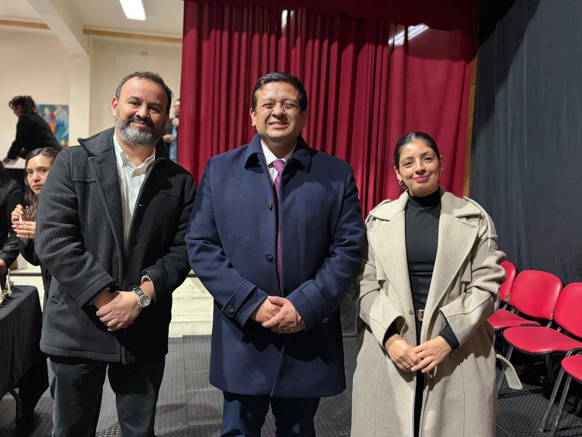 Giovimoreira's tweet photo. Hoy celebramos el 424° aniversario de la comuna de #Calbuco 🇨🇱 Compartiendo junto a la comunidad, dirigentes, alcalde Marco Silva, diputado Alejandro Bernales y concejales, en distintas actividades que reflejan el orgullo y la identidad de esta tierra. https://t.co/NMalXdltab
