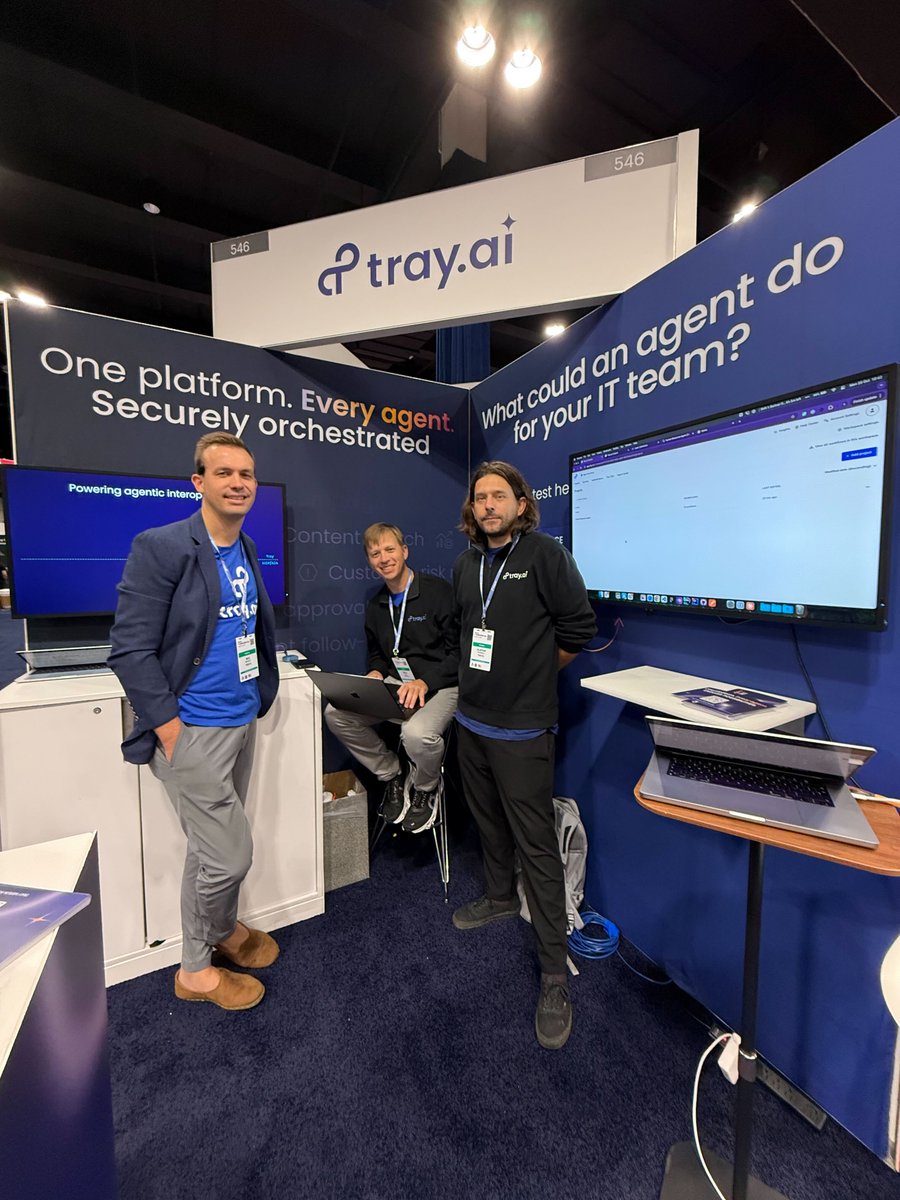 tray.ai tweet media
