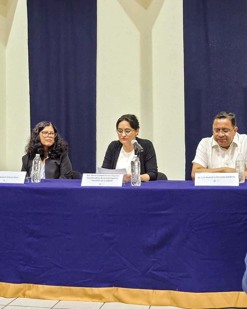 iquimicaunam's tweet photo. Con la presencia de la Dra. Soledad Funes, Coord. de la Investigación Científica, se realizó la toma de posesión de la Dra. Elizabeth Gómez Pérez como directora del Instituto.
Así la Dra. Gómez se convierte en la primera mujer en dirigir el #IQUNAM en sus 85 años de historia. https://t.co/fCjTUShw9V