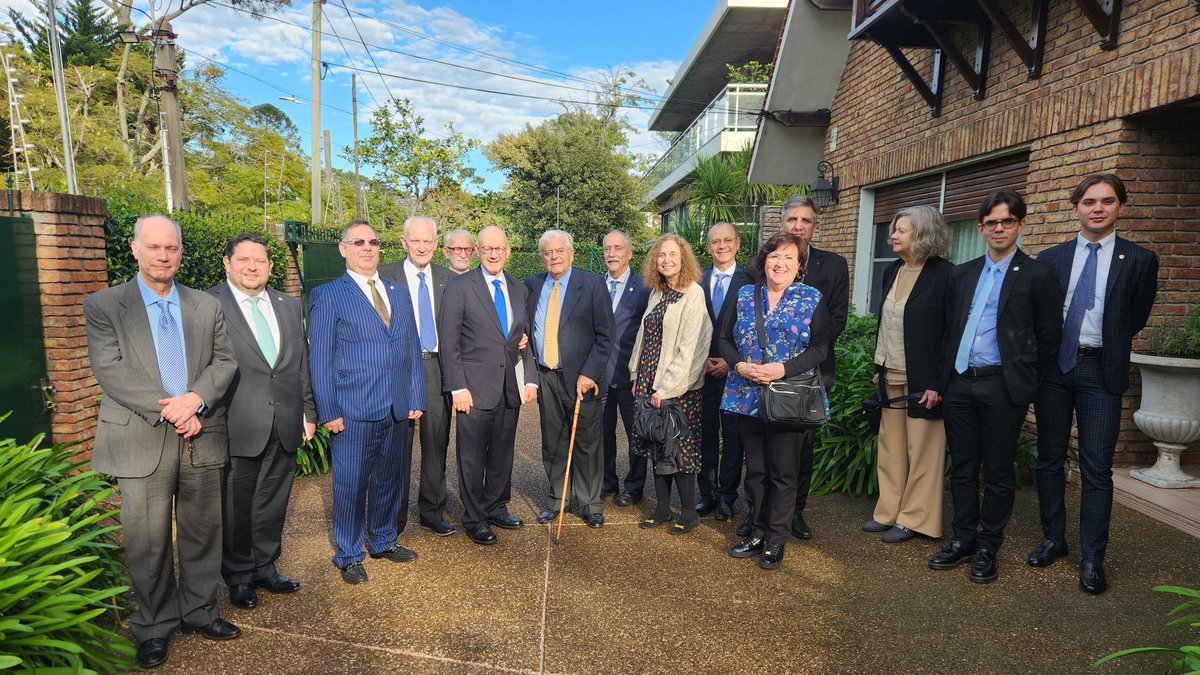 BnaiBrith's tweet photo. A Latin American mission of B’nai B’rith International leaders from Latin America, the United States, Europe and Australia, led by President Robert Spitzer and CEO Daniel S. Mariaschin, held a day of high-level political meetings in Uruguay on May 6.

The delegation met with three former Uruguayan presidents, Israeli and U.S. diplomats, and current President Yamandú Orsi at the Presidential Executive Tower.

Orsi spoke forcefully against terrorism, reaffirmed Uruguay’s commitment to @TheIHRA working definition of anti-Semitism, and praised B’nai B’rith Uruguay for more than three decades of Kristallnacht commemorations.

Read more: https://t.co/NjXQeQEAv1