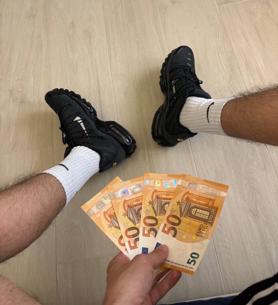 Master Flame🔥🇮🇹 tweet media