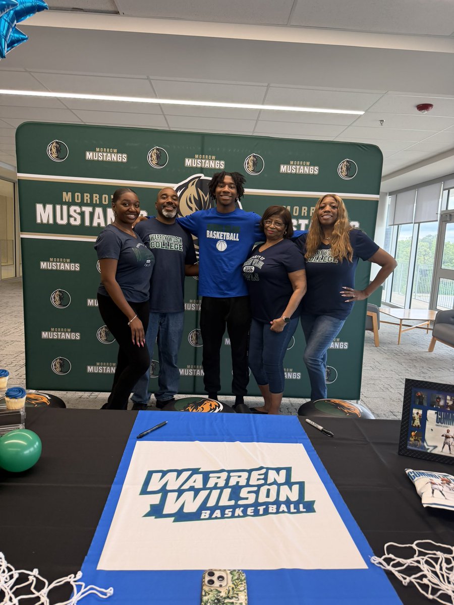 timramey_'s tweet photo. Blessed to be committed to Warren Wilson College!!! @wwcmbb @Mustangs_MBB https://t.co/eWVGeHizkO
