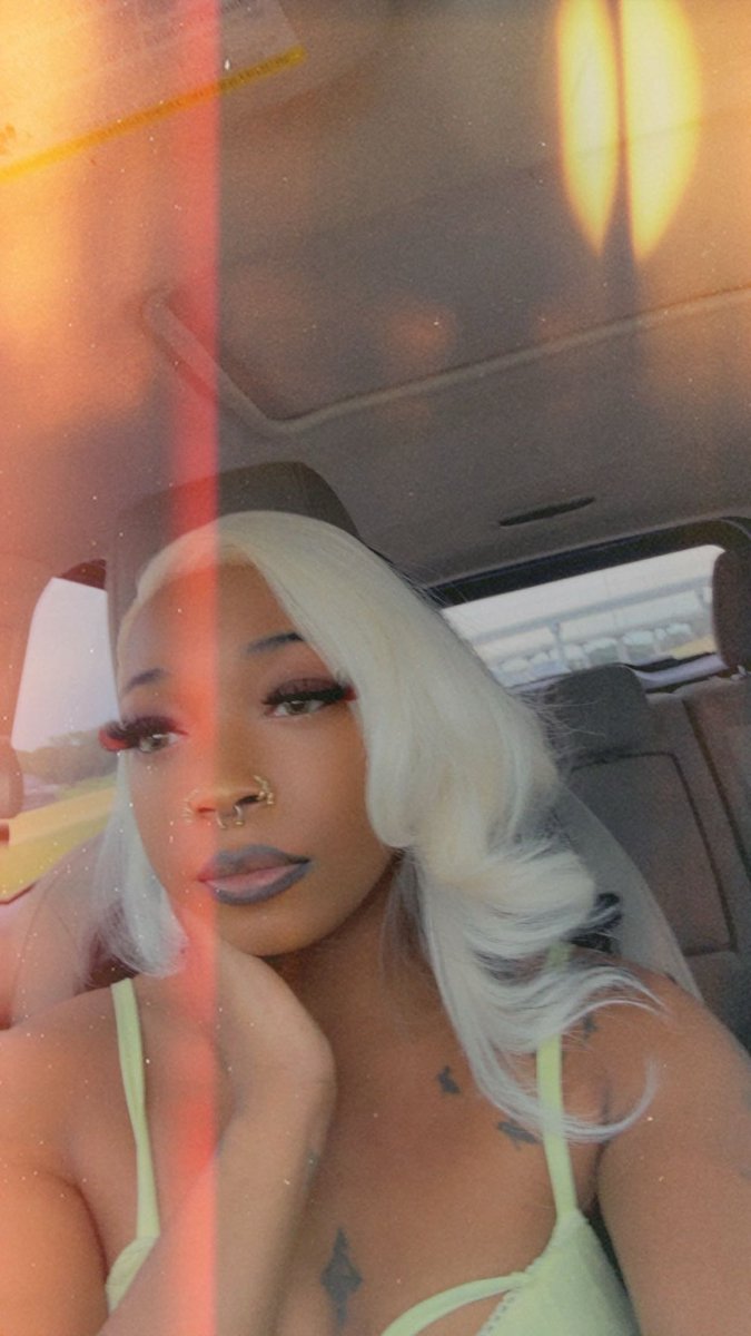 NastyAssMidget's tweet photo. Little Miss Petite 😍😩😩😩😩 https://t.co/J2zqcuUHOq