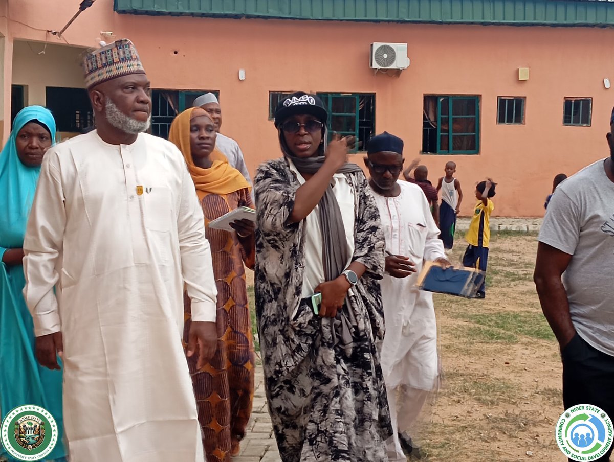 Nigerstatecsda's tweet photo. Earlier today, officials from the Niger State Ministry for Rural and Community Development, led by the Permanent Secretary, Dr. Yakubu Mohammed Bello, alongside representatives of the Niger State Planning Commission and NG-CSDA, carried out Monitoring and Evaluation visits to https://t.co/LPGiATrZZ4