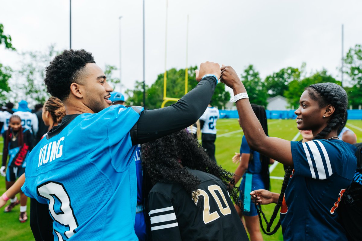 Carolina Panthers tweet media