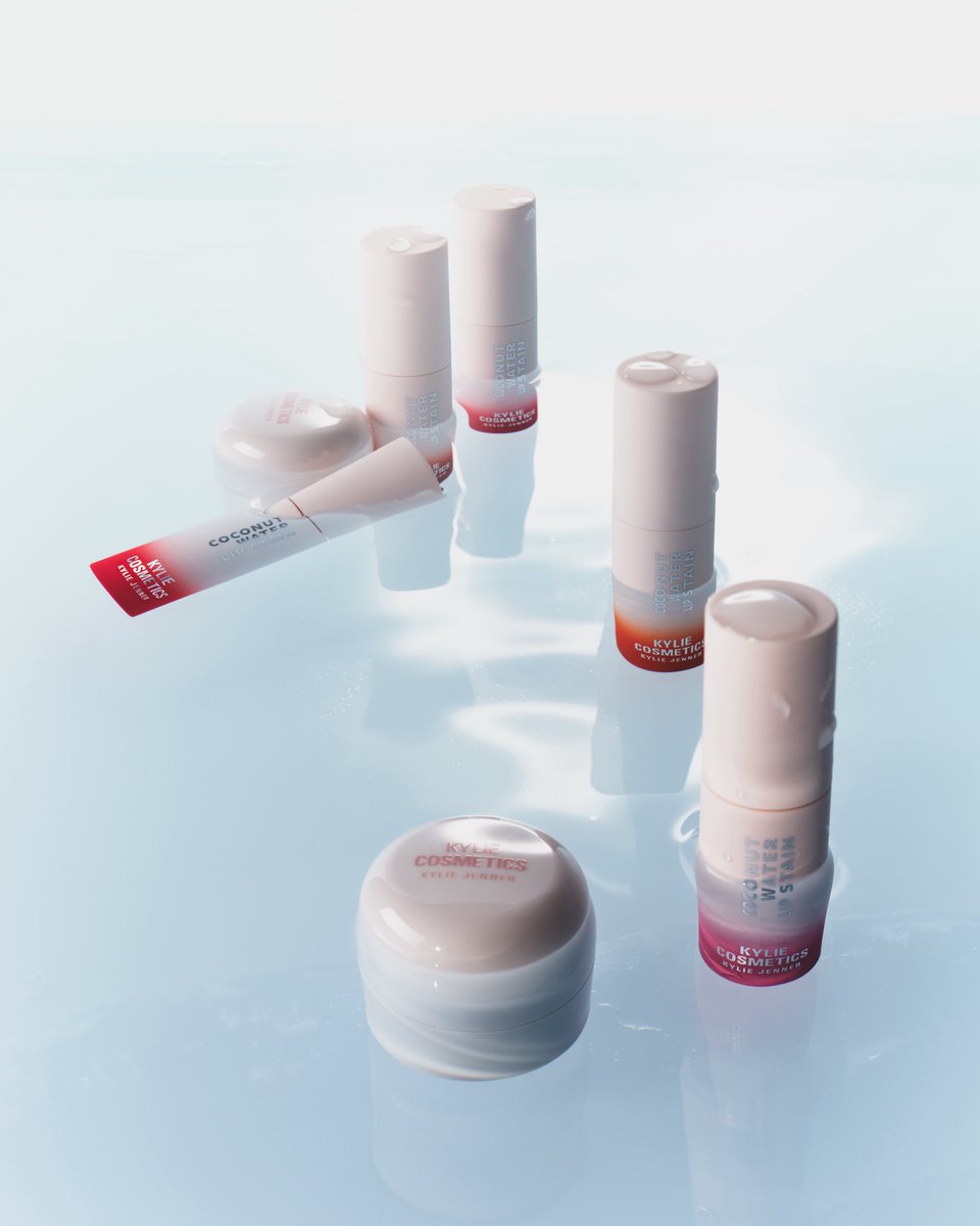 Kylie Cosmetics tweet media