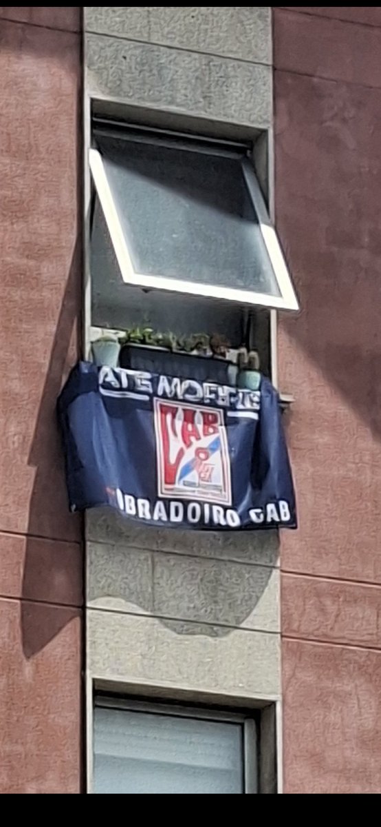 ChorenJavi's tweet photo. Soñade bonito #Compostela ⭐️‼️
Os seguiremos de cerca desde la Isla más bonita del planteta 🏝️ 🌍
Paisanos e paisanas vemonos na #ACB deus o queira!
#ForzaObra
#AteMorrer
@OBRADOIROCAB https://t.co/IKP6LNlsho