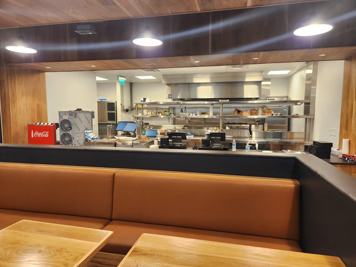 LucoP_Skytab's tweet photo. Let's Welcome STAR BURGER to the SkyTab POS family, Today we install and trained the customer, they're still under construction regardless the customer is loving the system @SkyTabPOS @Shift4 https://t.co/s7DqZDM9tW