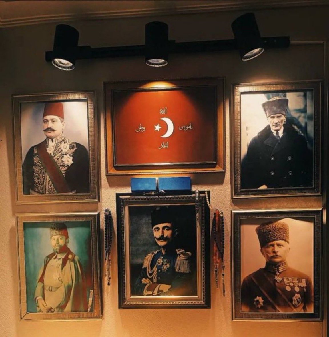 turkcukavgam's tweet photo. Yeni nesil ırkçı ve faşist yetişiyor. ❌

Yeni nesil pkk propagandası yemiyor. ✅ https://t.co/ugY0ksRRwU