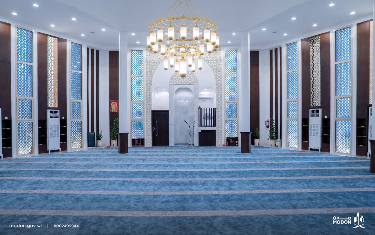 modon_ksa's tweet photo. ارتقاءً بجودة الحياة في المدن الصناعية.

افتتح سعادة الرئيس التنفيذي لـ "مدن" المهندس @M_Alargoubi مسجد المدينة الصناعية الأولى بالدمام. https://t.co/t5SDxmOTfh