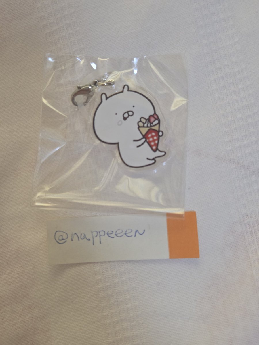 nappeeen's tweet photo. 【 交換 】 うさまる マリオンクレープ めじるしチャーム　ガチャ

譲)クレープ食べてるうさまる

求)クレープのうさまるどちらか

郵送希望

検索からでも歓迎！

よろしくお願いします。 https://t.co/Vu55tyshIj