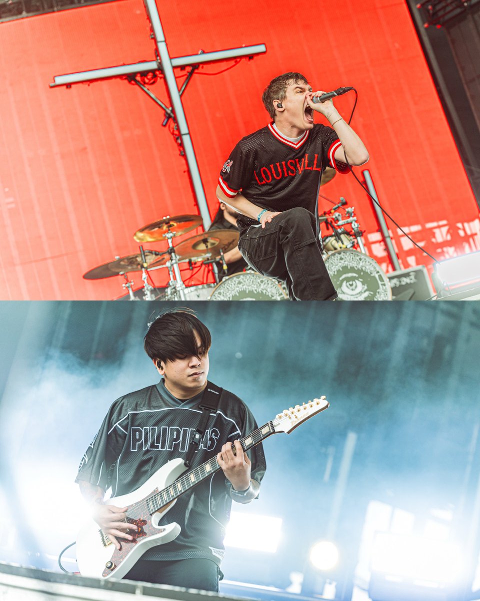 RedHareImages's tweet photo. It’s @knockedloose x @snwfest 
Shot for @VinylDistrict https://t.co/TO96dXiGpa