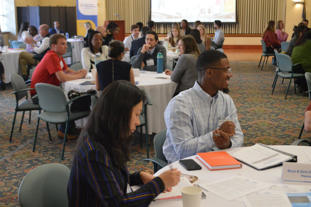 LeadershipPgh's tweet photo. The LDI XXXIII cohort explored the responsibilities of nonprofit boards and was introduced to the Leadership OnBoard (LOB) offering. LOB provides the opportunity for participants to get experience as board members by serving a 1-year guest placement on a nonprofit board. https://t.co/Z2zlTexQuf