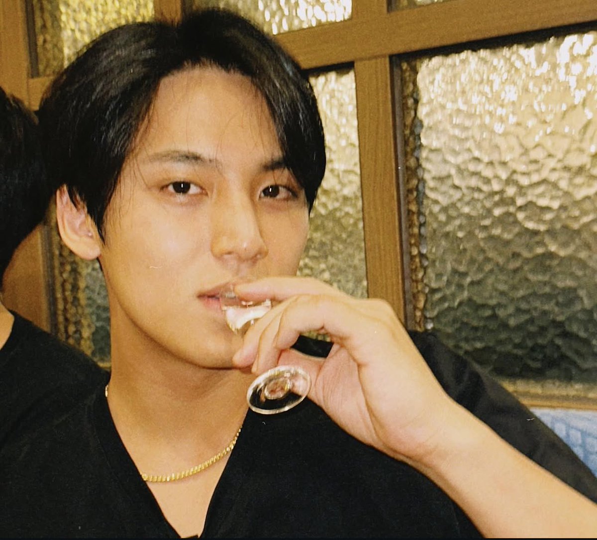 kloe • 클로이 tweet media