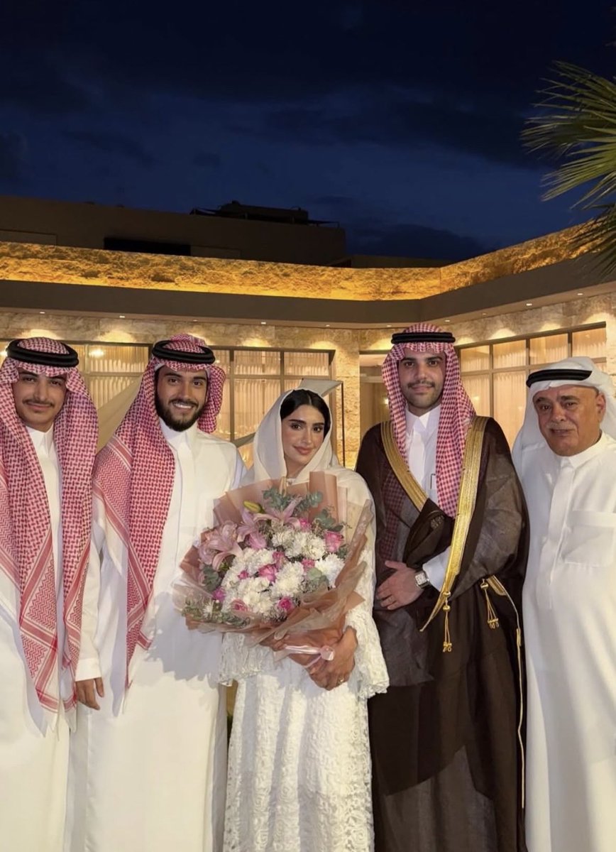 ᷂نجد tweet media