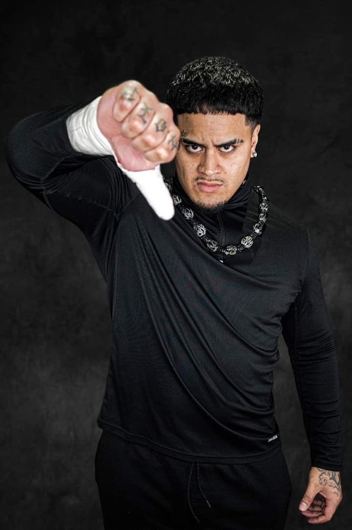 WrestleconAndiz's tweet photo. The Bloodline story isn’t ending anytime soon… 

it’s entering a whole new chapter again. That’s what makes it legendary🐐

Different members, different betrayals, different paths👀

but the story always finds a way to evolve. As a Roman fan since day one, I’m just happy we get to witness greatness continue💯

Zilla Fatu will be joining wwe soon for the Bloodline story☝🏽

#RomanReigns #wwebacklash
