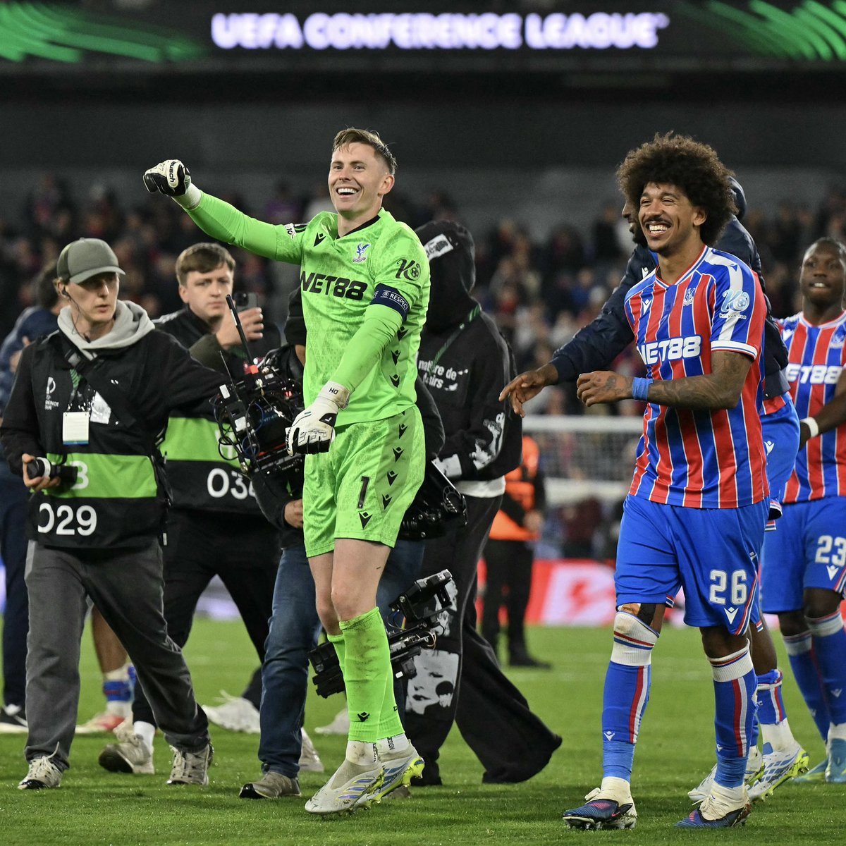 Dean Henderson tweet media
