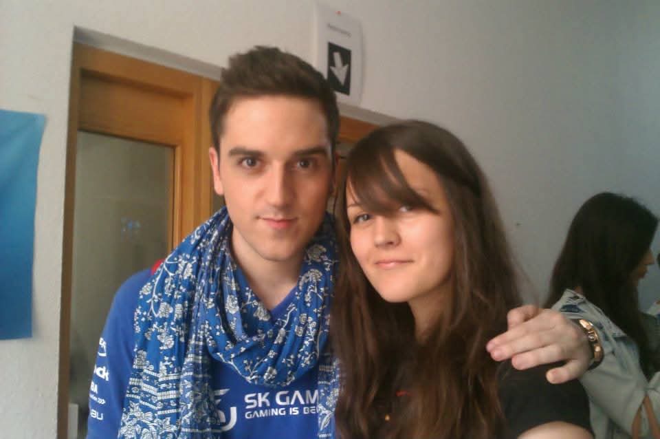cutsurffly's tweet photo. @booncmxnf @GrimyRannarr She actually were try in Heroes of the Storm long times ago. Also she watched LoL, and attend LoL LANs in 2013-2014 era, know many old players also Ocelote... Rito is also not knowned for good talent recruited, but being a freelancer in LoL still seems more vivid for money... https://t.co/0NqbbkrxO5