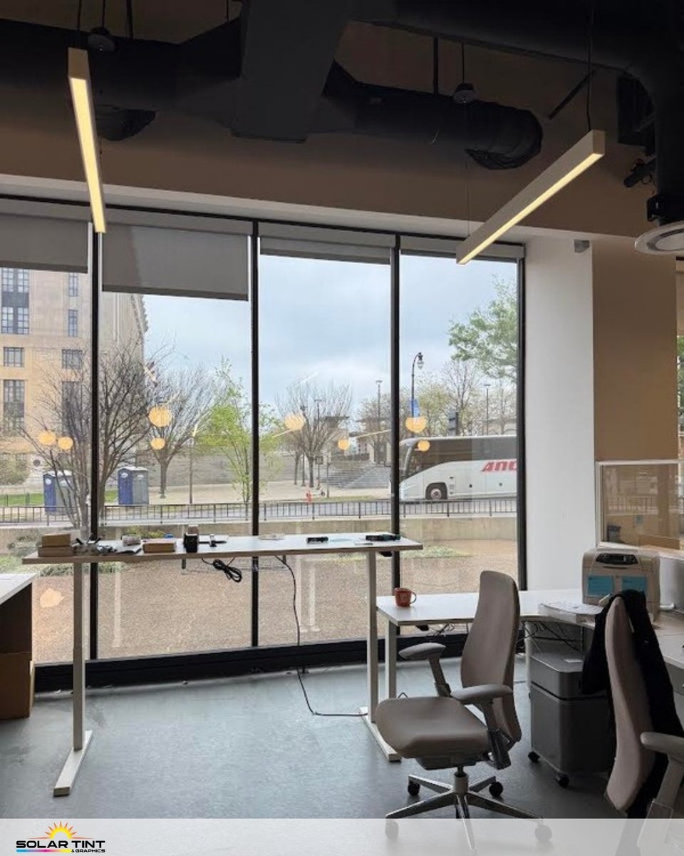 SolarTint1979's tweet photo. Create a more productive workspace by reducing glare and heat with solar control window film!

📞513-829-8818
🌐https://t.co/oKSkCp457f

 #SolarControl #WindowFilm #GlareReduction https://t.co/SqBGLIHXeC