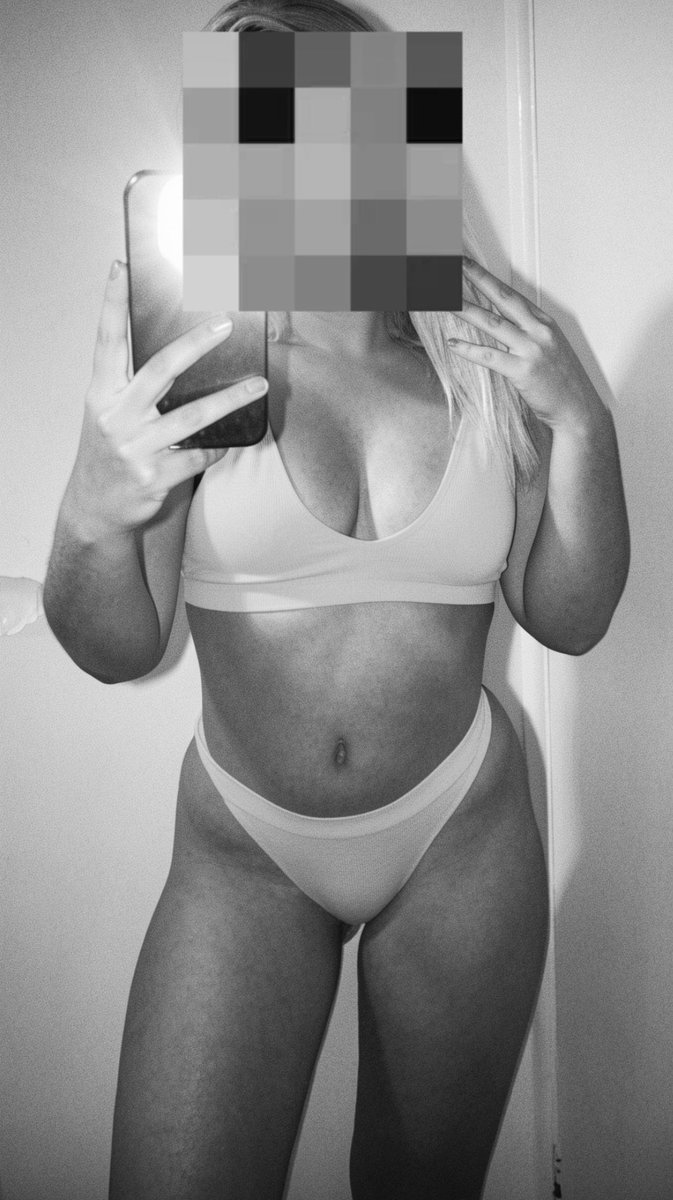 Bootybabex's tweet photo. @WomenOfOnlyFans https://t.co/qCraSbRVyQ https://t.co/X3FA84e7Ed