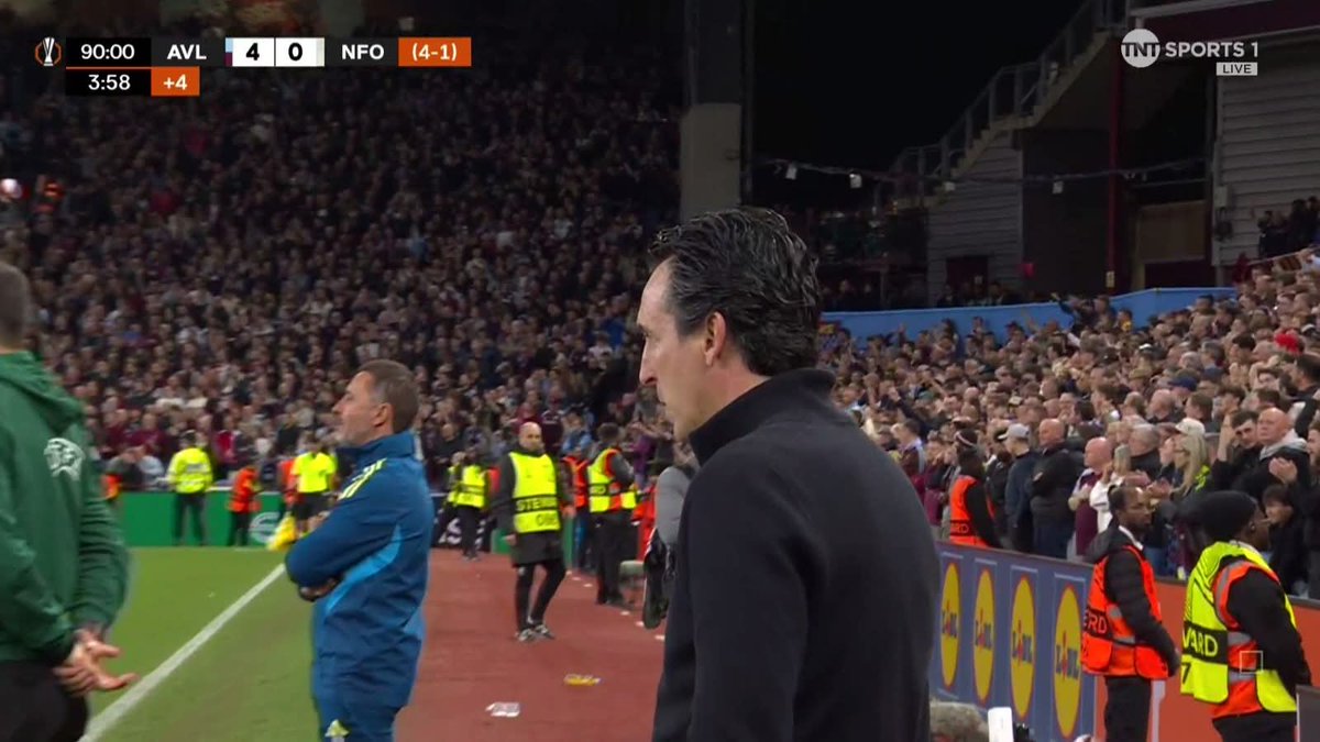 GoatMo_'s tweet photo. زي ما دوري أبطال أوروبا بقى اسمه دوري أبطال ريال مدريد… المفروض اليورباليج يتغير اسمها لـ “يورباليج أوناي إيمري” 

الراجل وصل النهائي السادس في تاريخه في البطولة مع 4 أندية مختلفة وفوق كل ده كسب البطولة 4 مرات قبل كده

من أكثر المدربين المظلومين إعلاميا لأن الناس دايما بتحكم عليه بفترته مع أرسنال أو باريس لكن لما تبص على مسيرته كاملة هتلاقي مدرب عظيم خصوصا في البطولات الإقصائية