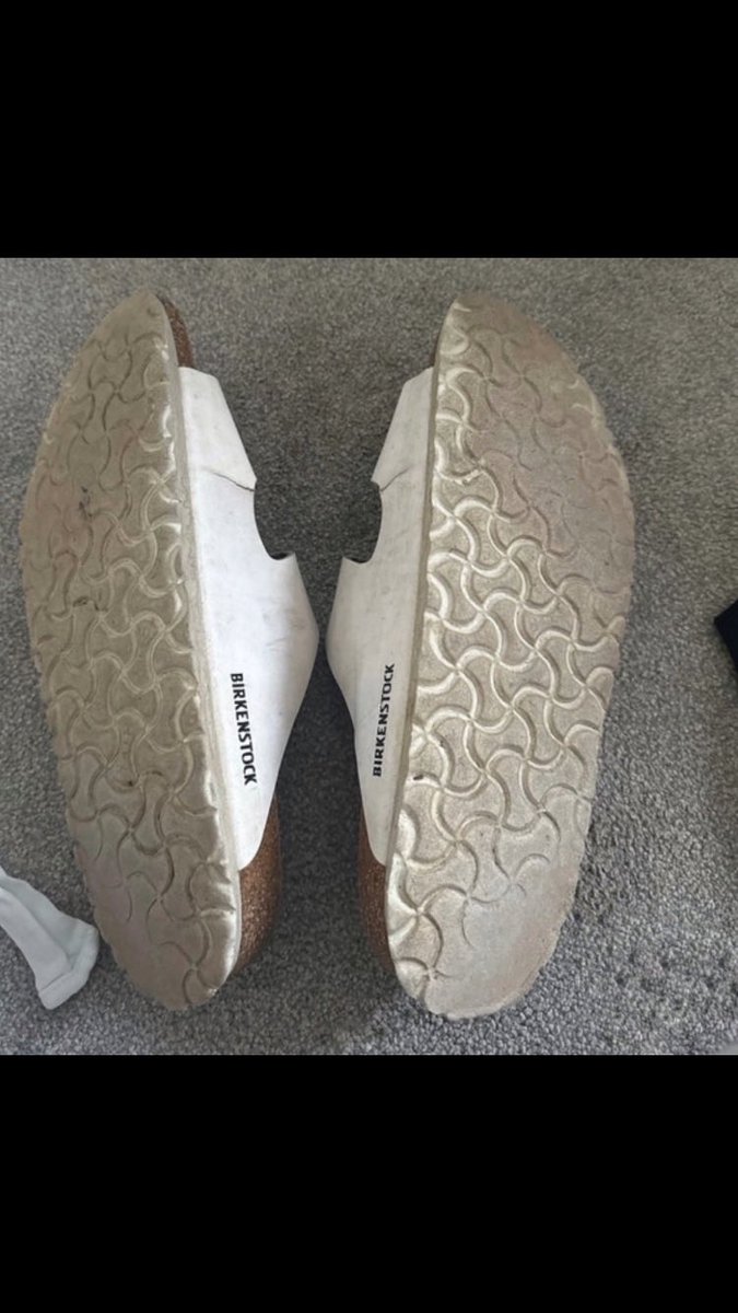 princesstaraaaa's tweet photo. selling used old birkenstocks ☺️ dm i

findom feet shoes paypig https://t.co/hyaucI3M9v