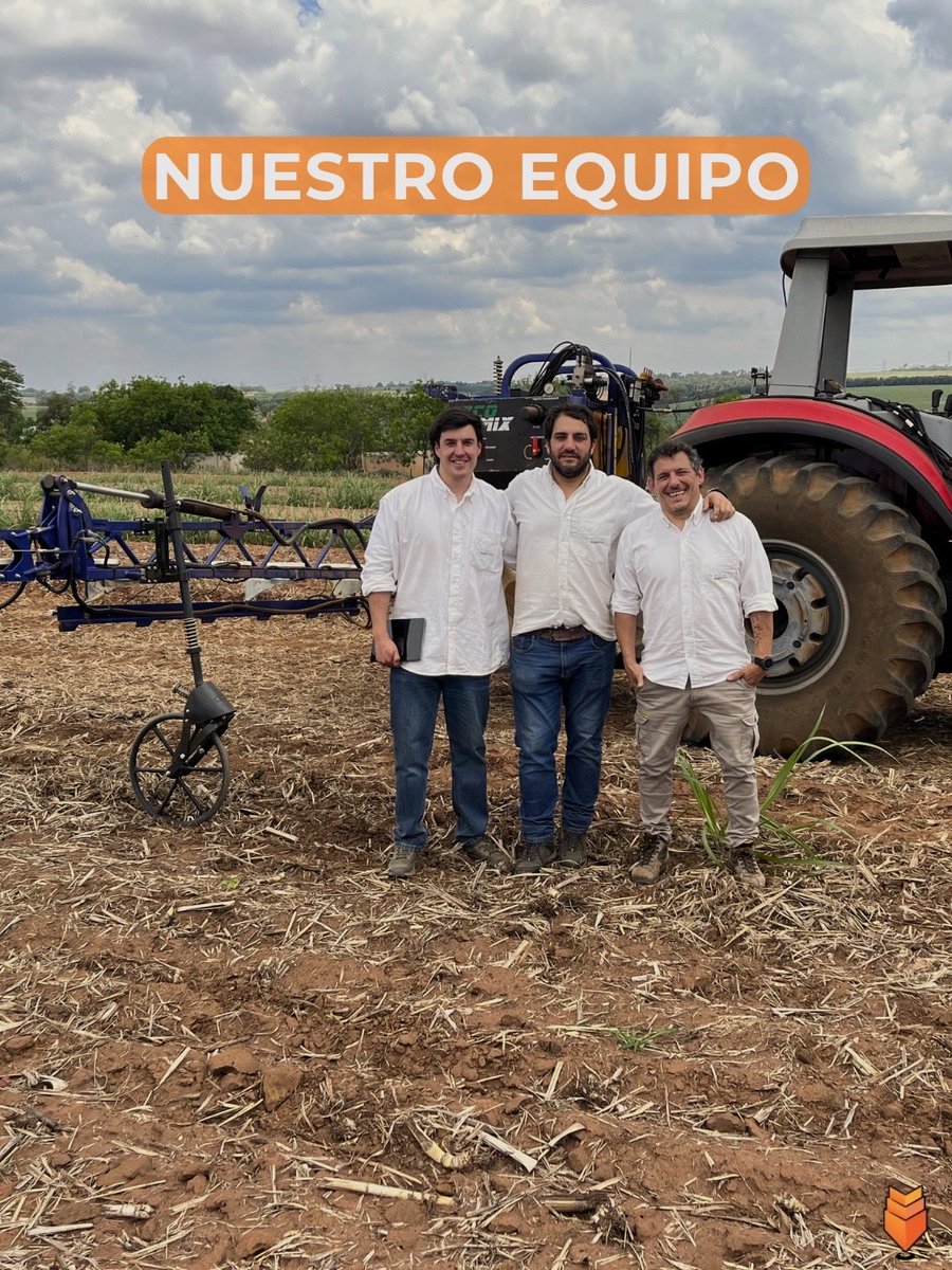 MilarAgroTech's tweet photo. Parte del equipo de Milar, quienes trabajan día a día detrás de cada innovación aplicada al agro. 

#Milar #AgroInnovación #TecnologíaAgrícola #EquipoMilar #AgriculturaDePrecisión https://t.co/dhKxeiRkq5