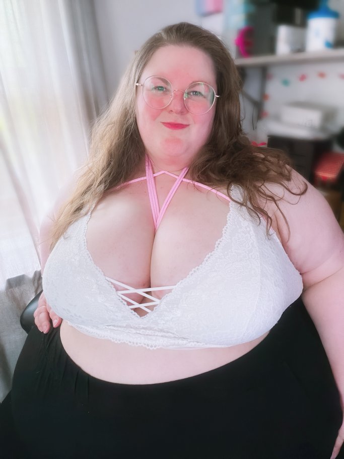 Mrs Apple 🍎 SSBBW tweet media