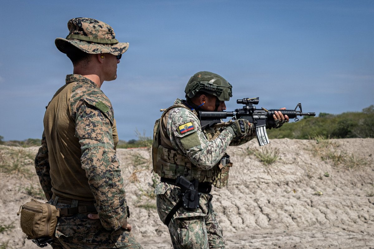 U.S. Marines tweet media