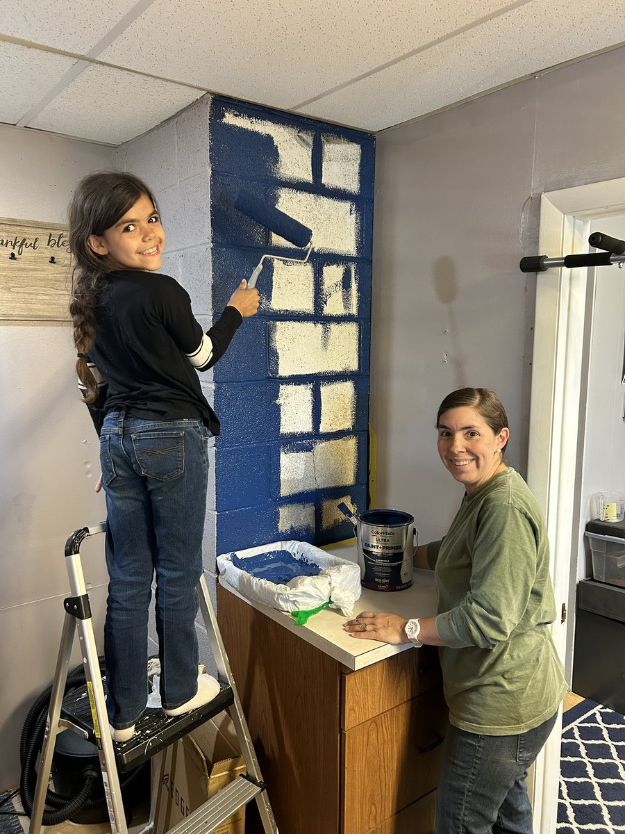 OpticalOnPoint's tweet photo. Big things happening at the store. 

We have the cutest painting crew. https://t.co/iXeYewkgaw